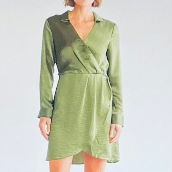 Steve Madden Washed Satin Faux Wrap Dress in Green (L) New with Tag - Picture 1 of 12